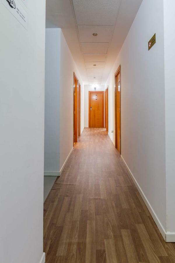 Ayz Javier Cabrini - Auto Check-In Property Madrid Exterior foto